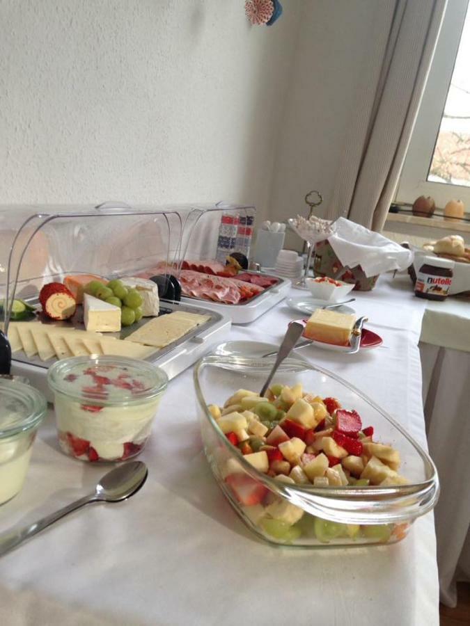 Markt Eins Gaestezimmer Schoppenstedt エクステリア 写真