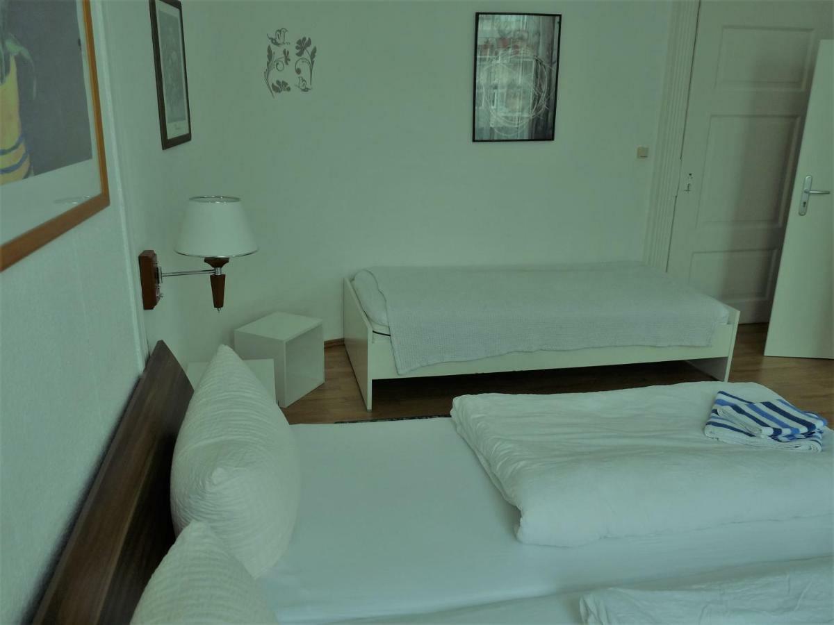 Markt Eins Gaestezimmer Schoppenstedt エクステリア 写真